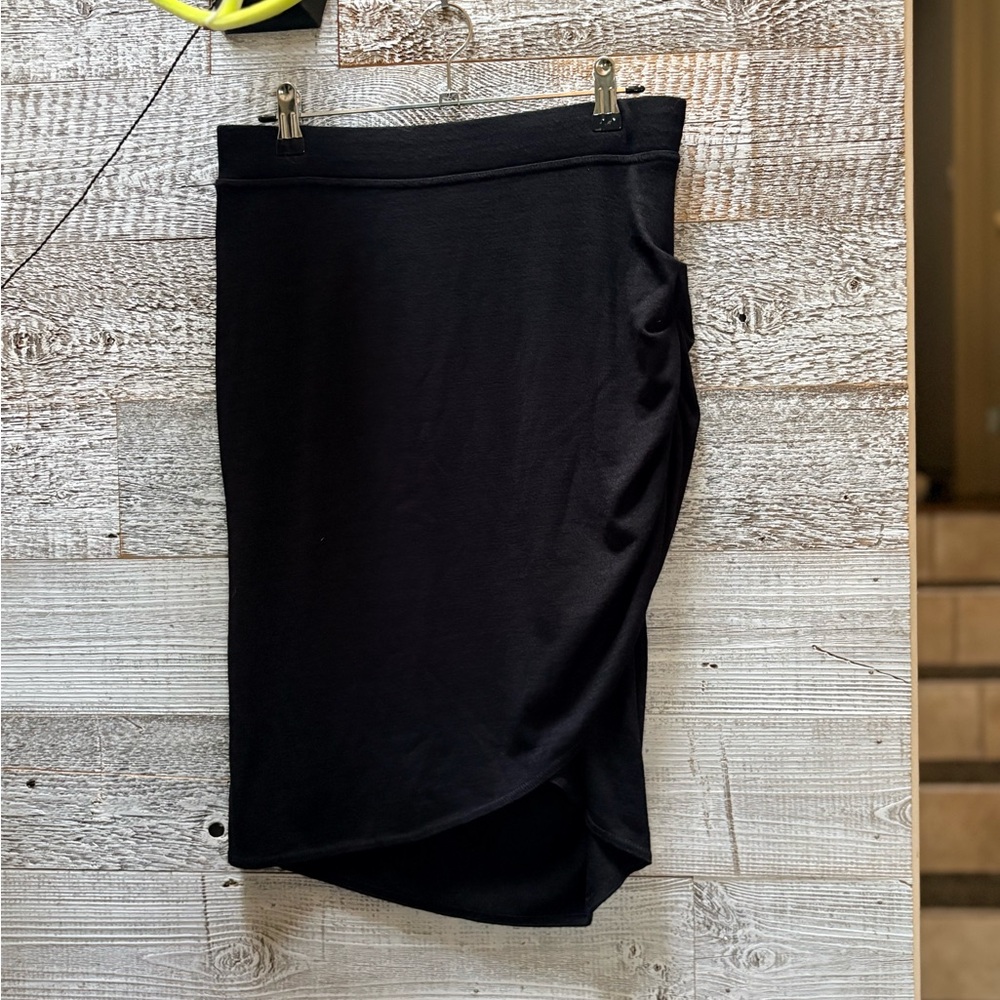 🏷 Wilfred Free | Tyra Stretchy Pull-On Ruched Mini Skirt - Women's M, Black